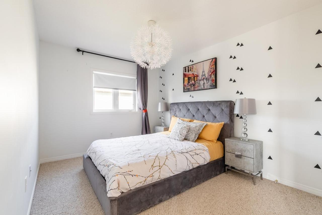 Luxury 3Br 2Ba Townhome With Private Hot Tub, Gym, Bbq By Globalstay Χάμιλτον Εξωτερικό φωτογραφία